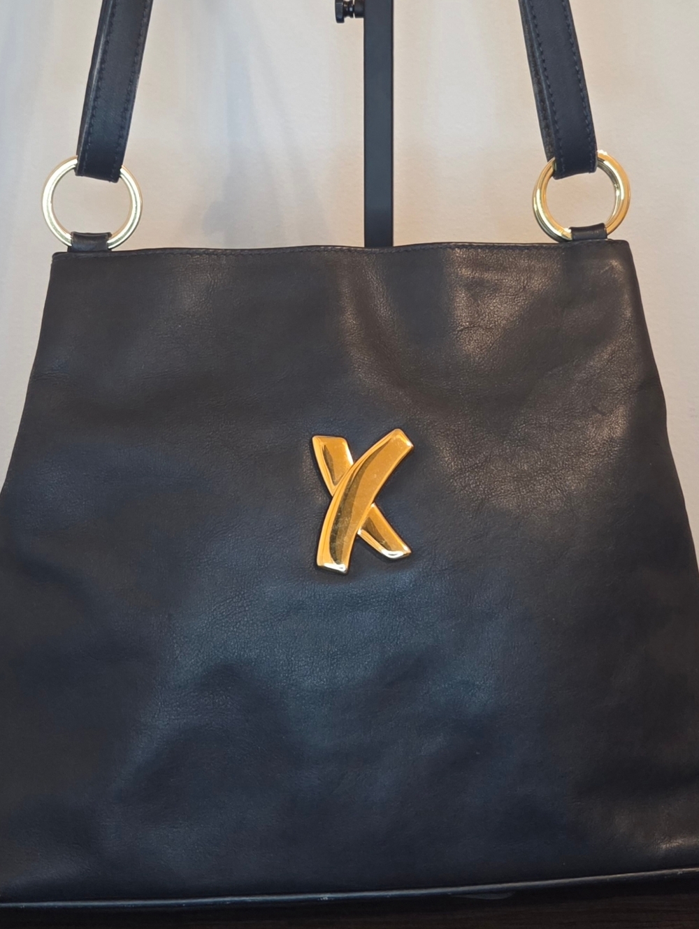 Vintage Paloma Picasso Black Leather Shoulder Bag Gold Logo Italy Hobo Purse